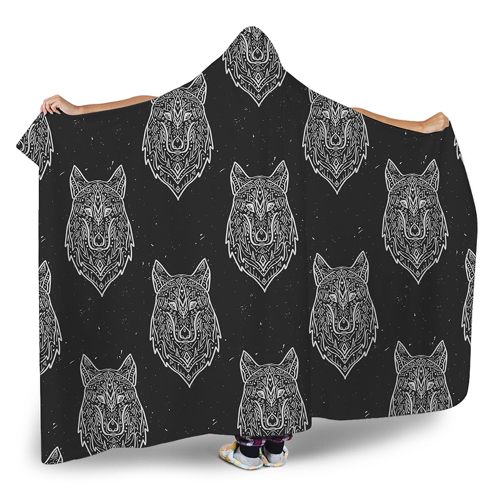 Native Tribal Wolf Pattern Print Hooded Blanket