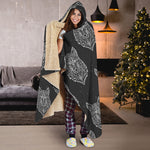 Native Tribal Wolf Pattern Print Hooded Blanket