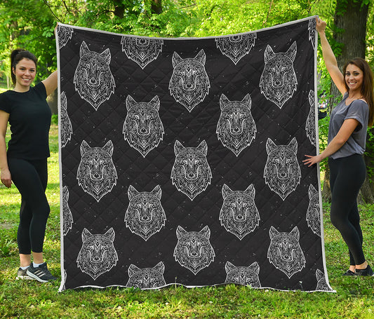 Native Tribal Wolf Pattern Print Quilt