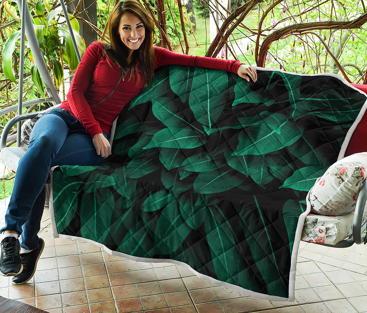 Natural Green Leaf Print Quilt