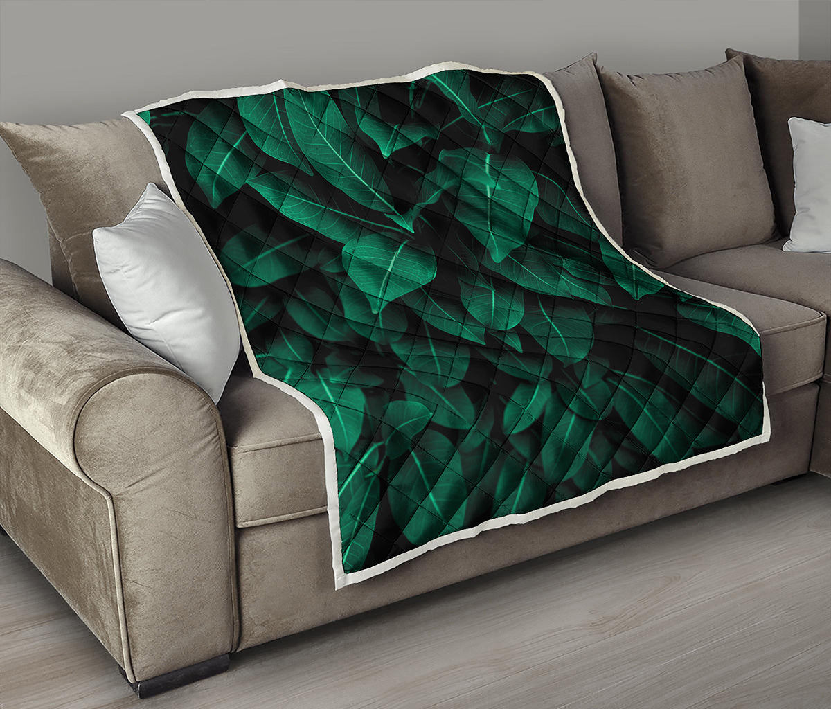 Natural Green Leaf Print Quilt
