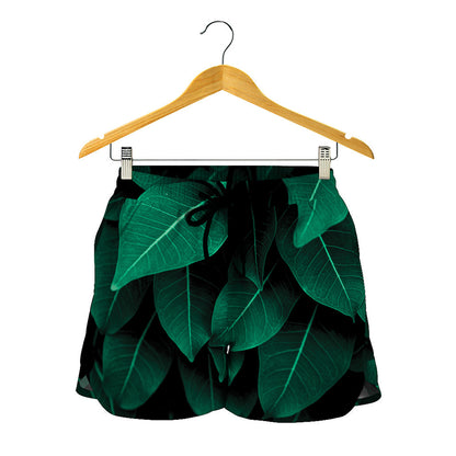 Natural Green Leaf Print Women's Shorts