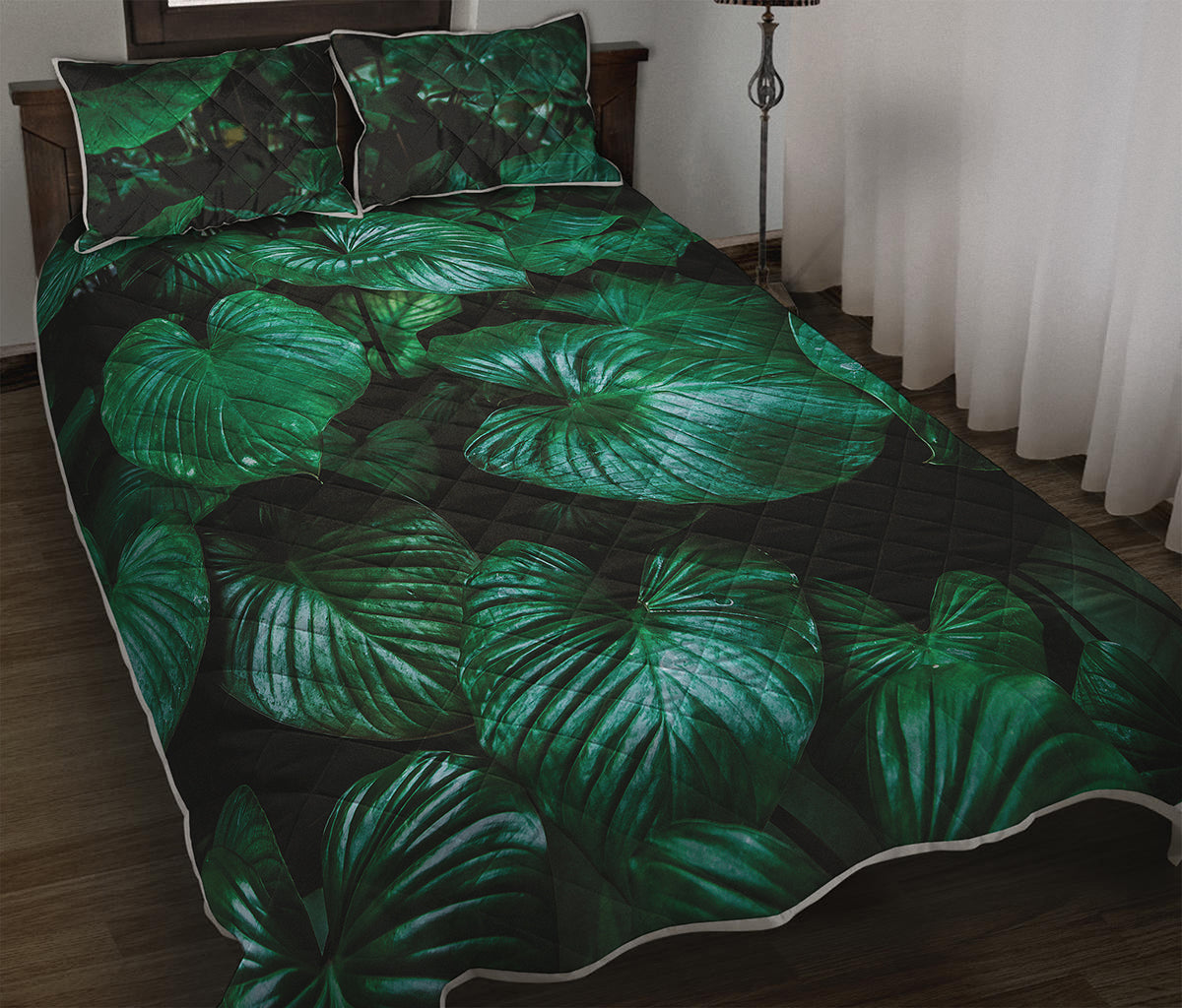 Natural Tropical Leaf Print Quilt Bed Set