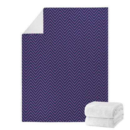 Navy And Pink Zigzag Pattern Print Blanket