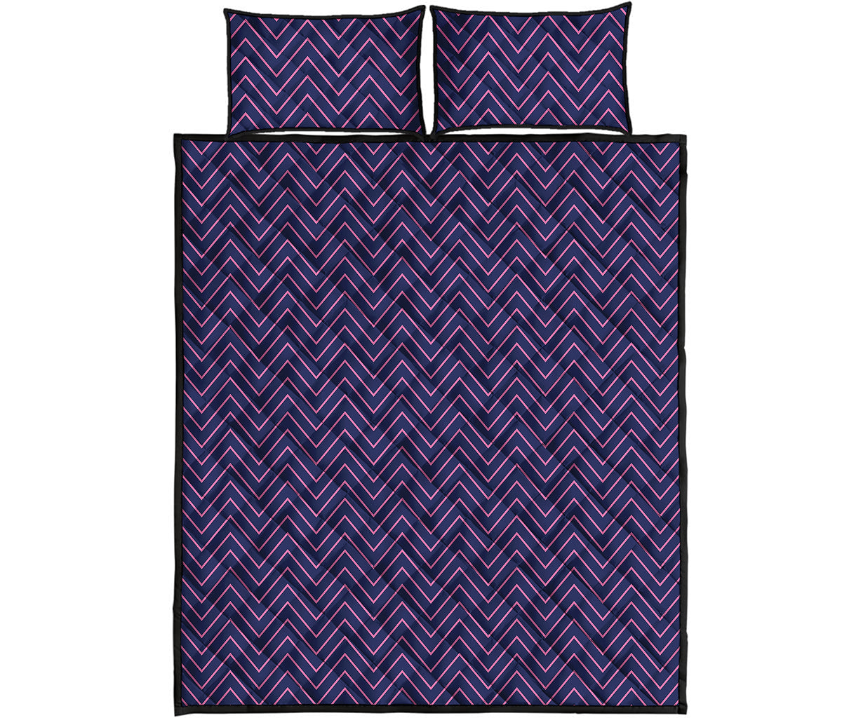 Navy And Pink Zigzag Pattern Print Quilt Bed Set