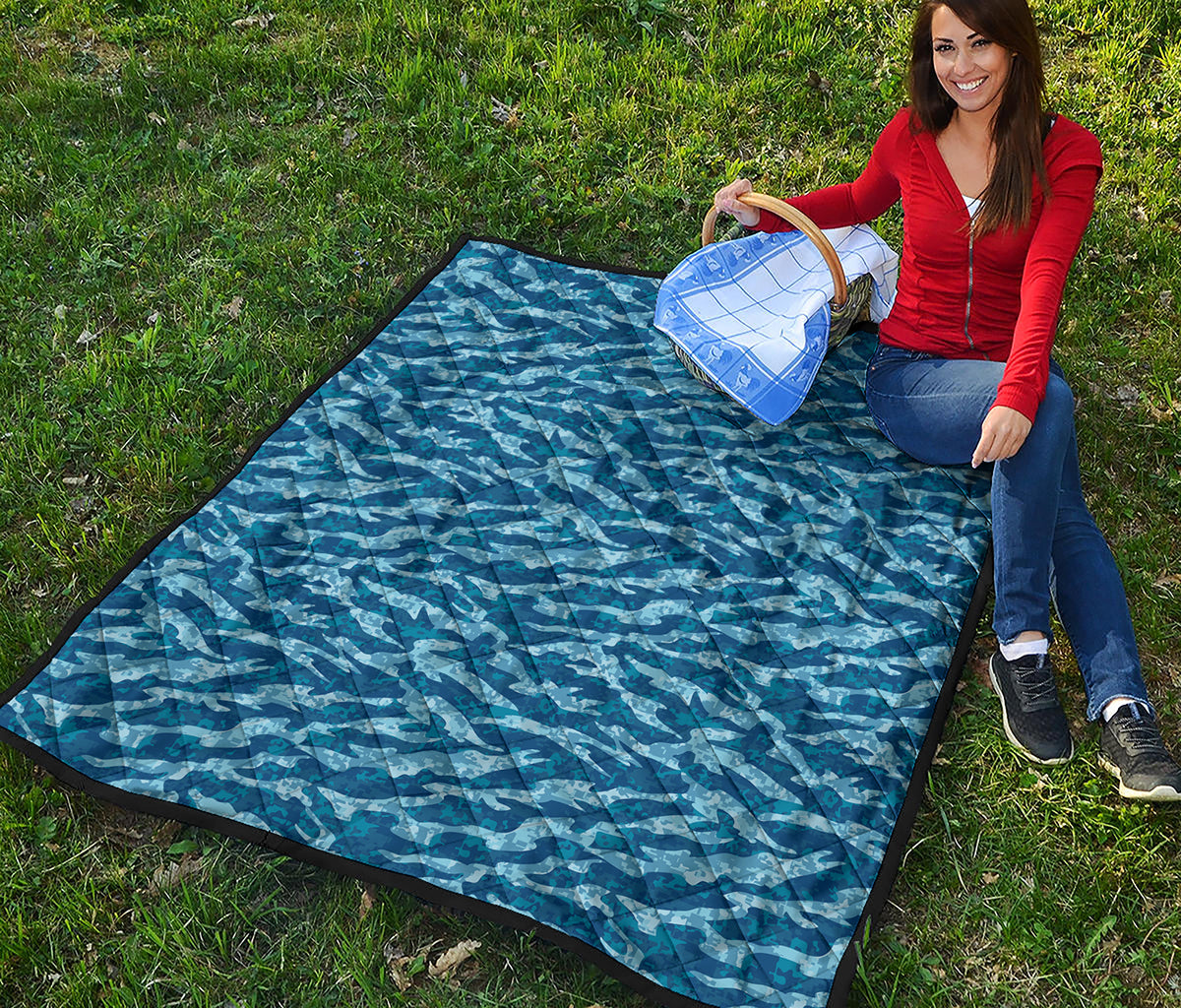 Navy Tiger Stripe Camo Pattern Print Quilt