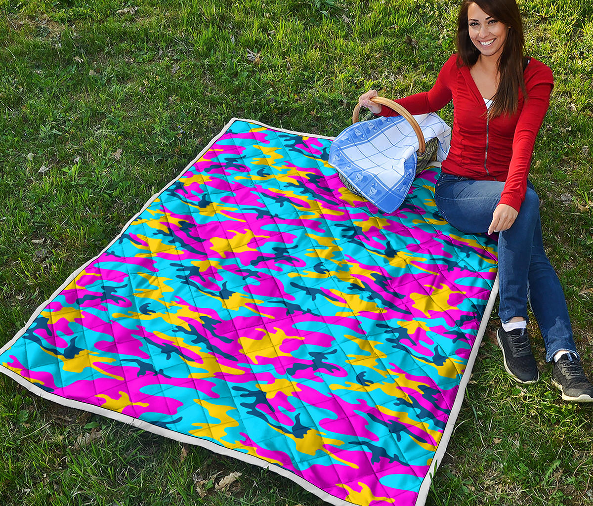 Neon Camouflage Print Quilt