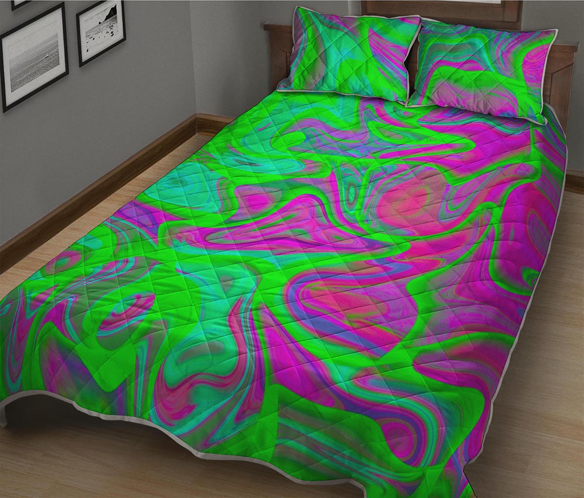 Neon Green Pink Psychedelic Trippy Print Quilt Bed Set