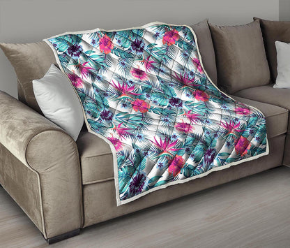 Neon Hibiscus Tropical Pattern Print Quilt