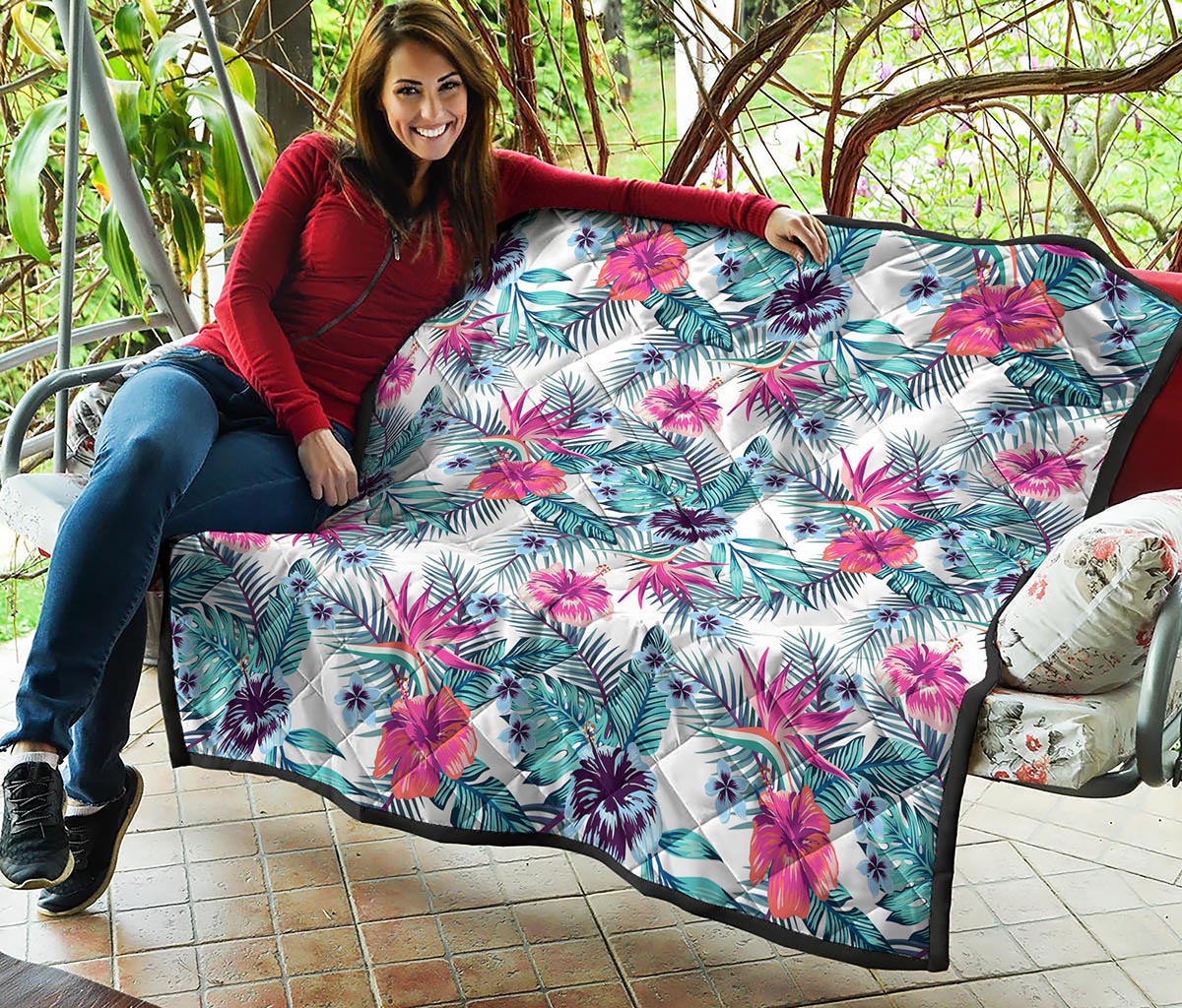 Neon Hibiscus Tropical Pattern Print Quilt