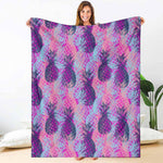 Neon Trippy Pineapple Pattern Print Blanket