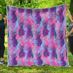 Neon Trippy Pineapple Pattern Print Quilt