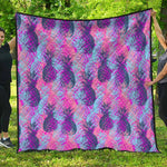Neon Trippy Pineapple Pattern Print Quilt