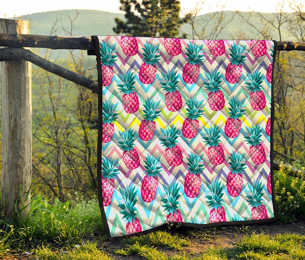 Neon Zig Zag Pineapple Pattern Print Quilt