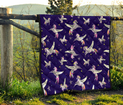 Night Winged Unicorn Pattern Print Quilt
