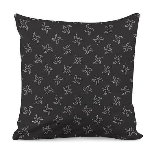 Ninja Shuriken Pattern Print Pillow Cover