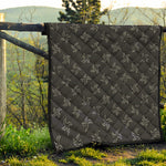 Ninja Shuriken Pattern Print Quilt