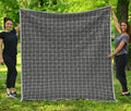 Noisy Windowpane Pattern Print Quilt