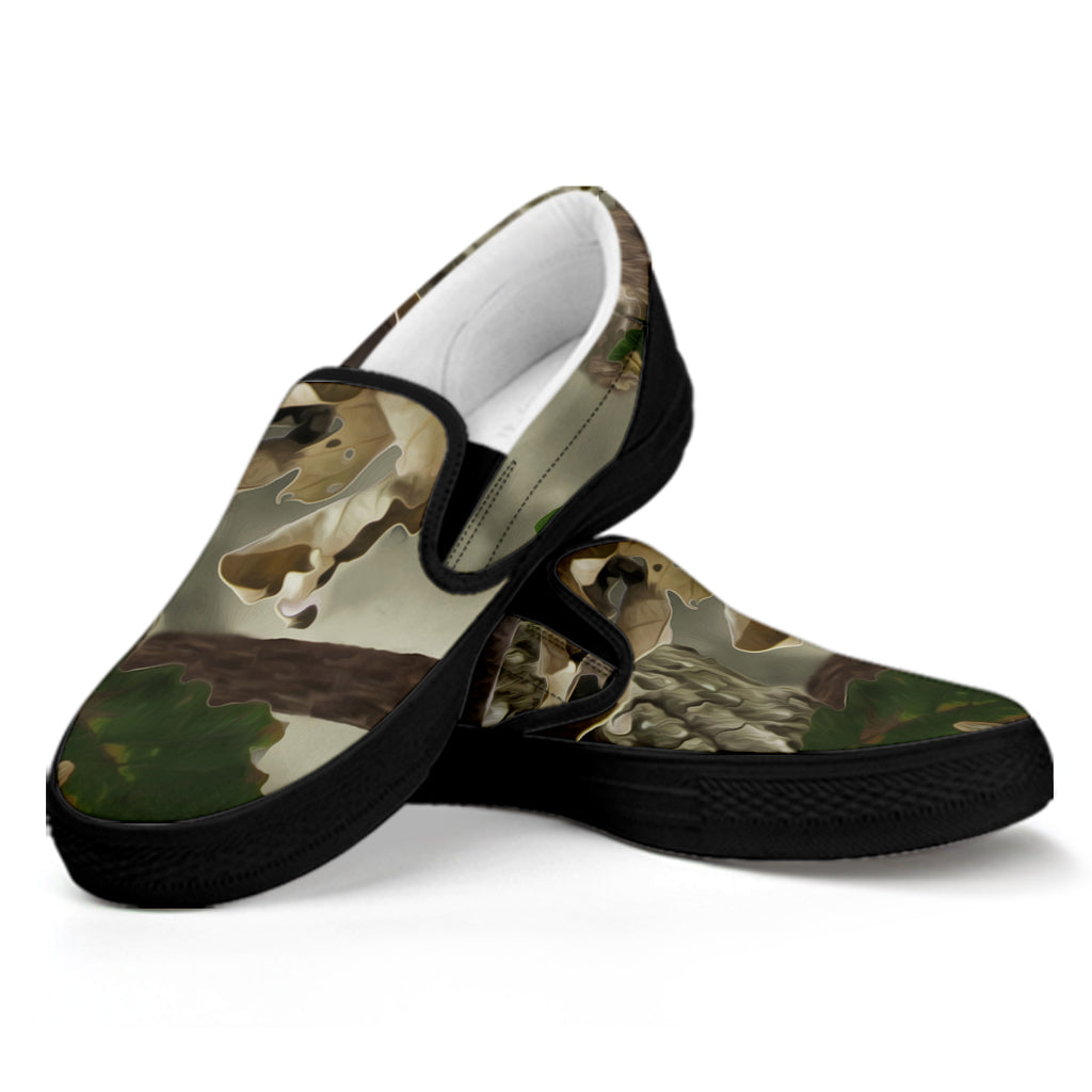 Oak Tree Hunting Camouflage Print Black Slip On Shoes