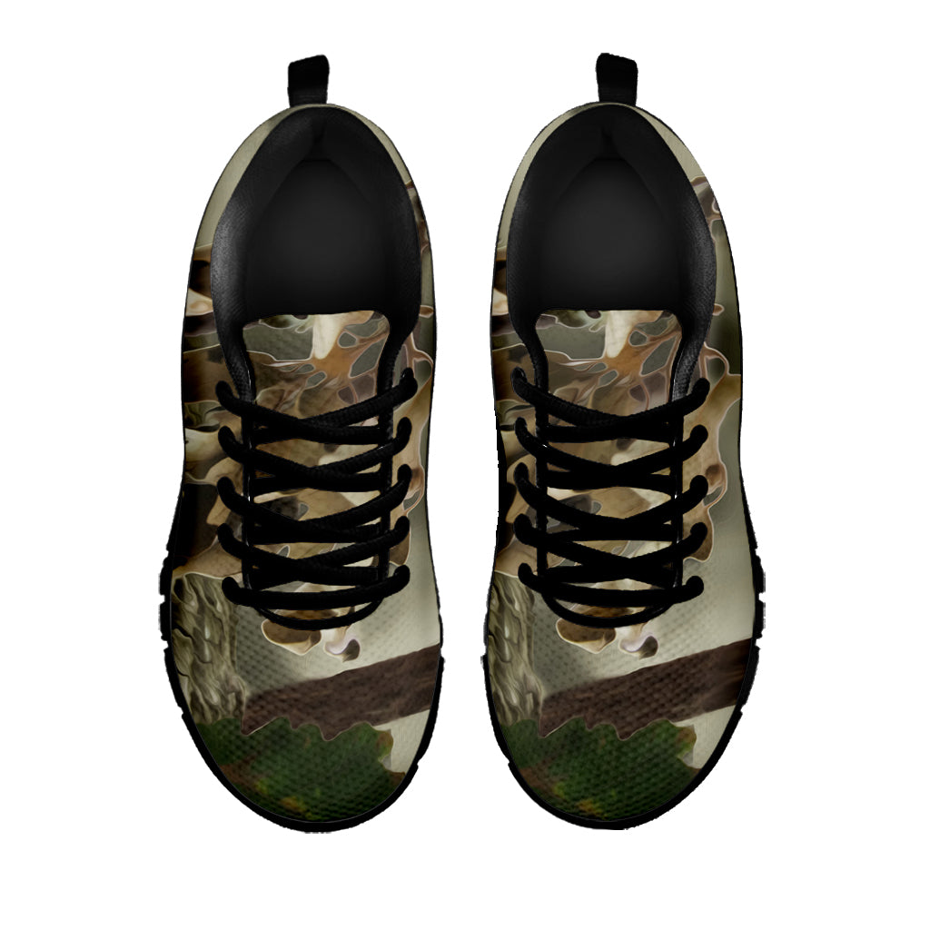 Oak Tree Hunting Camouflage Print Black Sneakers