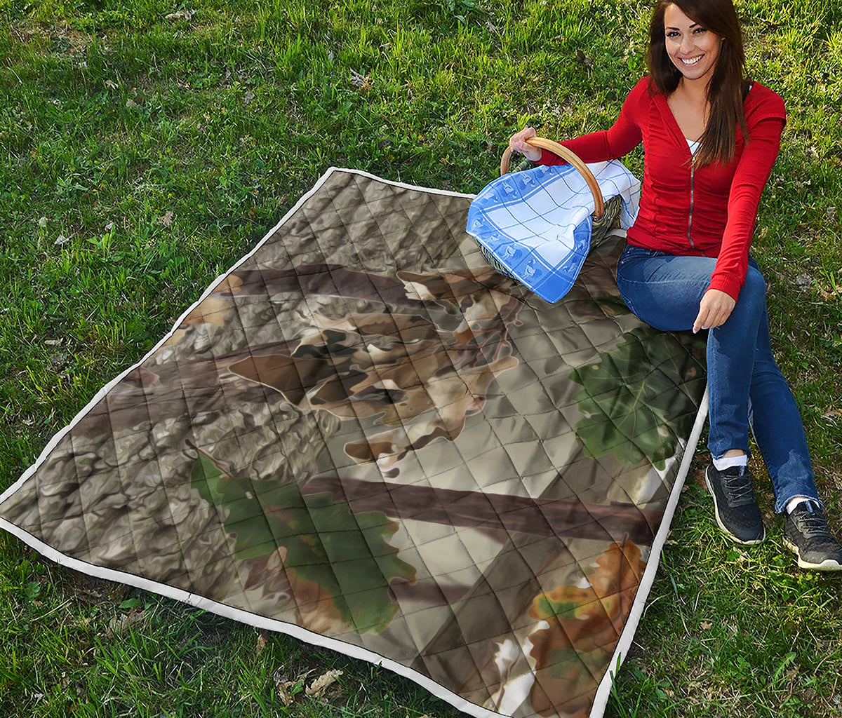 Oak Tree Hunting Camouflage Print Quilt