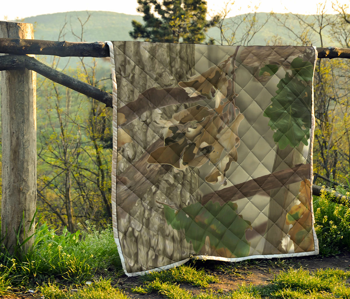 Oak Tree Hunting Camouflage Print Quilt