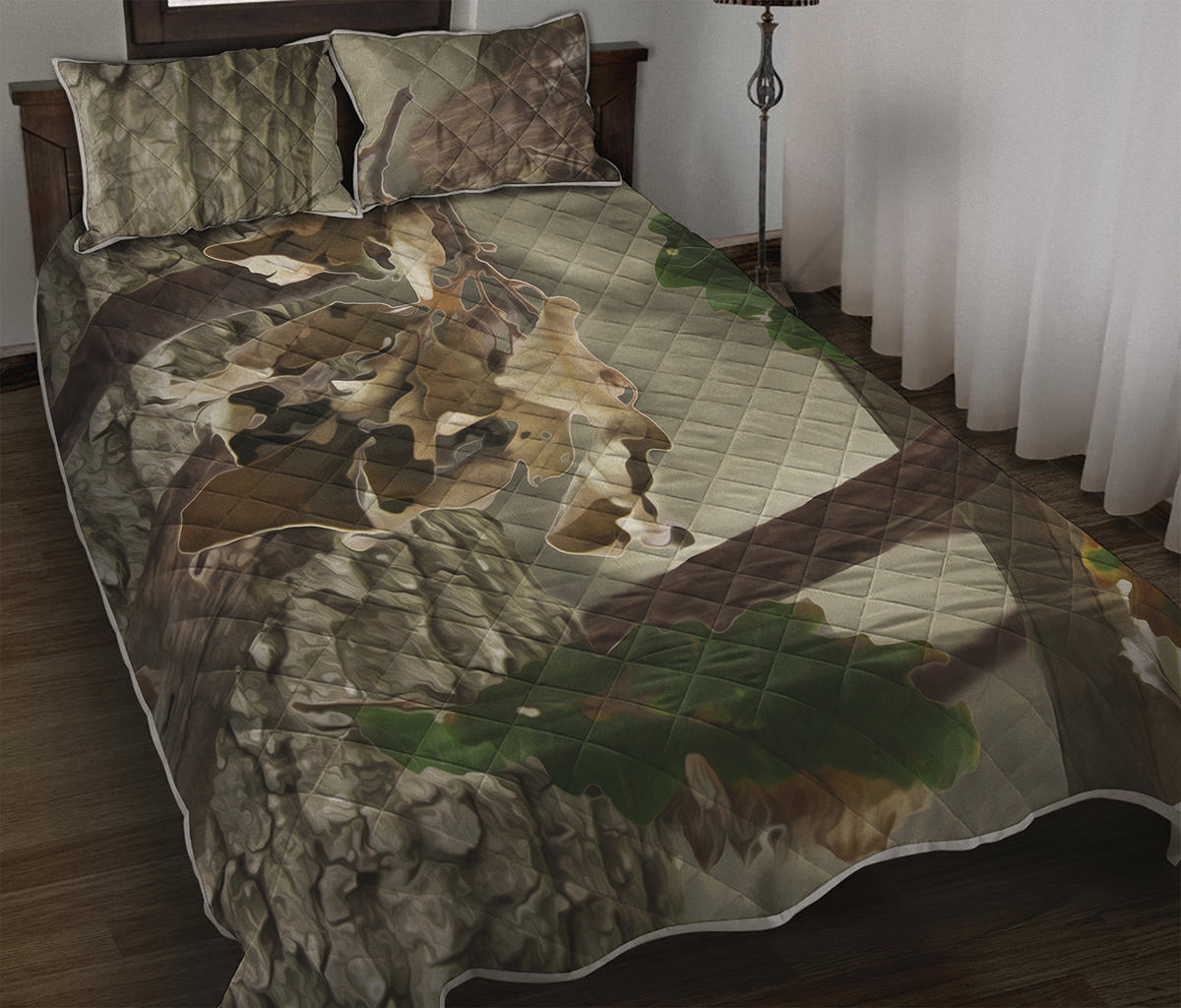 Oak Tree Hunting Camouflage Print Quilt Bed Set