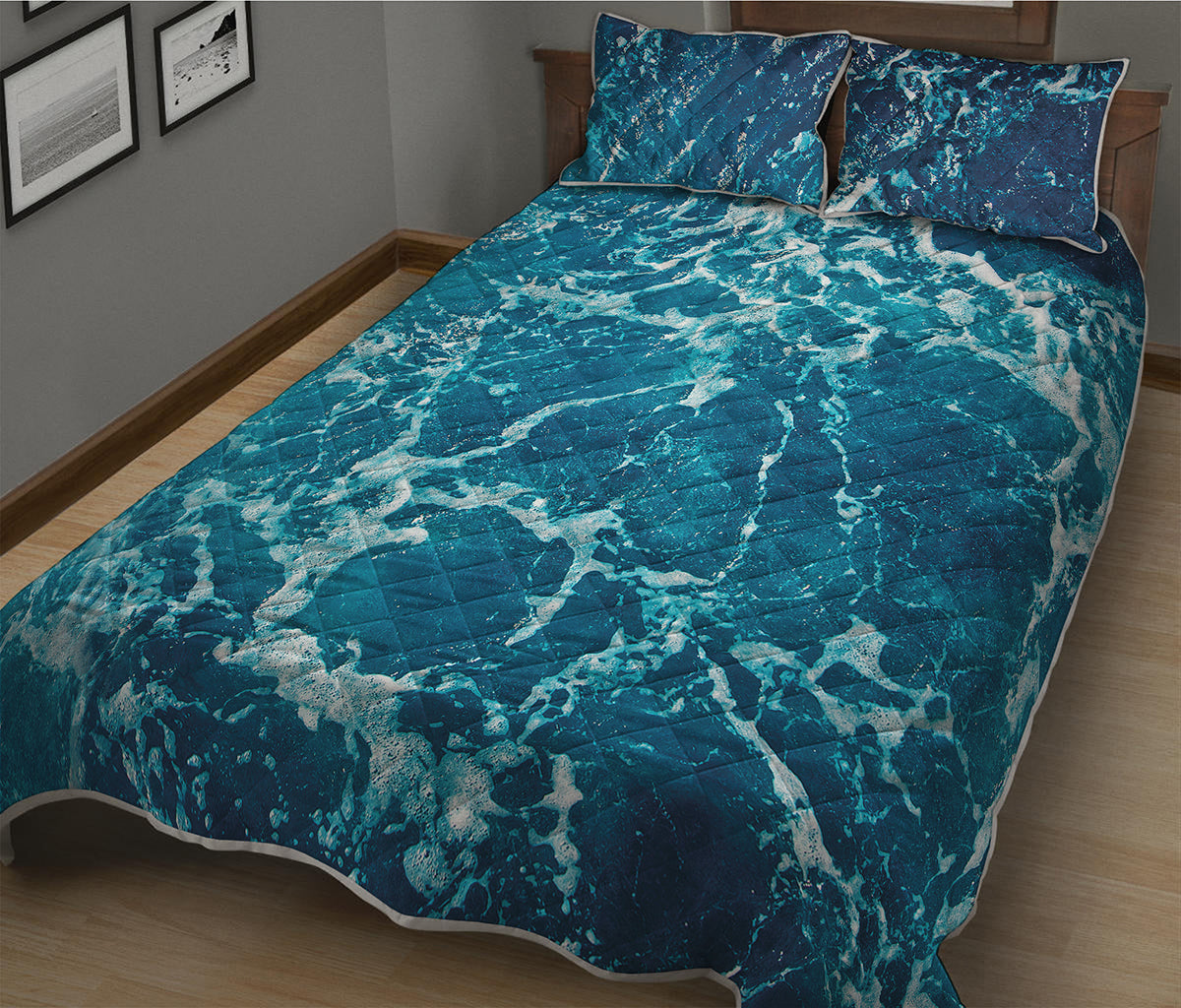 Ocean Surface Print Quilt Bed Set
