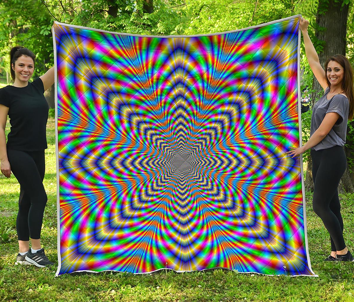 Octagonal Psychedelic Optical Illusion Quilt