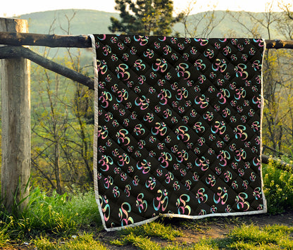 Om Sign Pattern Print Quilt