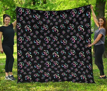 Om Sign Pattern Print Quilt