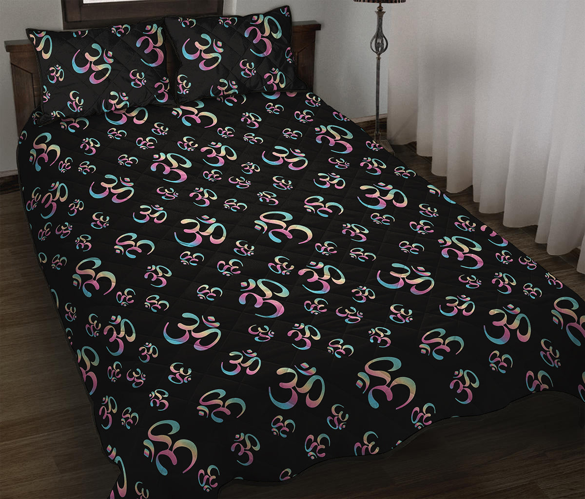Om Sign Pattern Print Quilt Bed Set