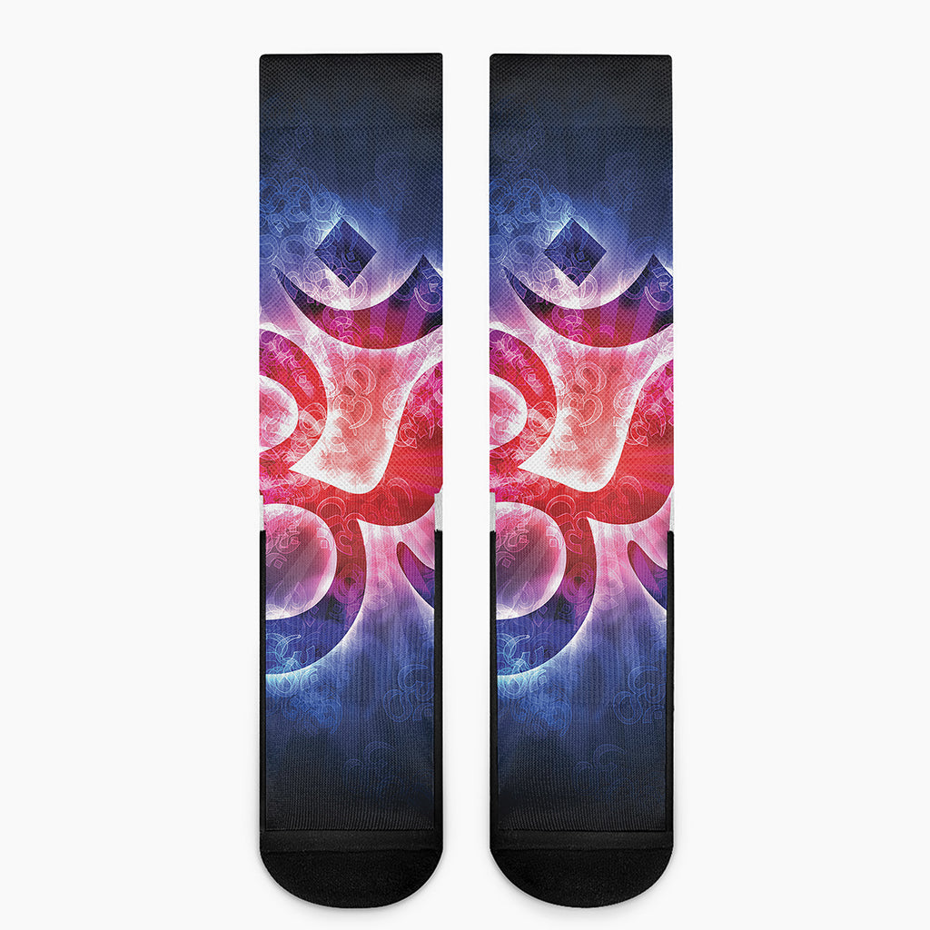 Om Sign Print Crew Socks