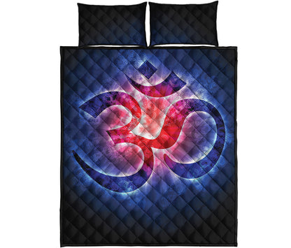 Om Sign Print Quilt Bed Set