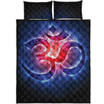 Om Sign Print Quilt Bed Set