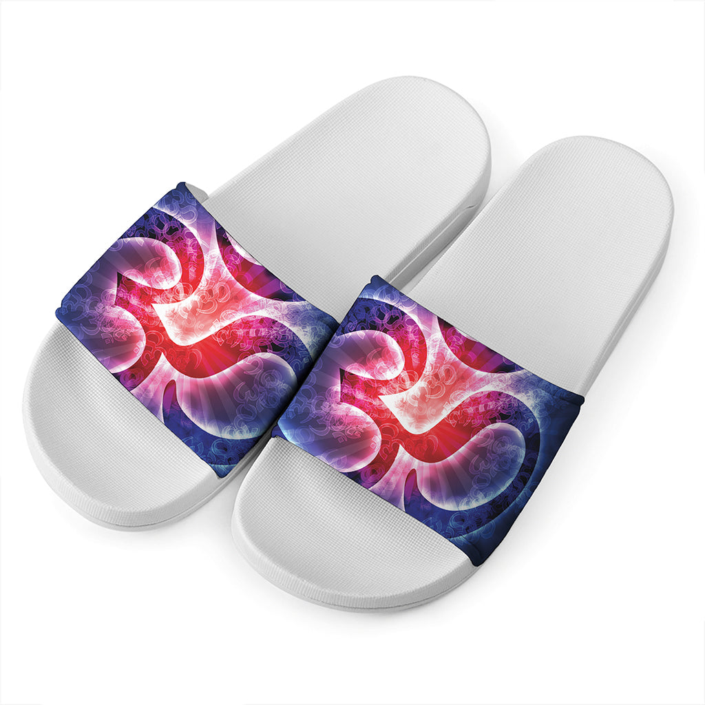 Om Sign Print White Slide Sandals