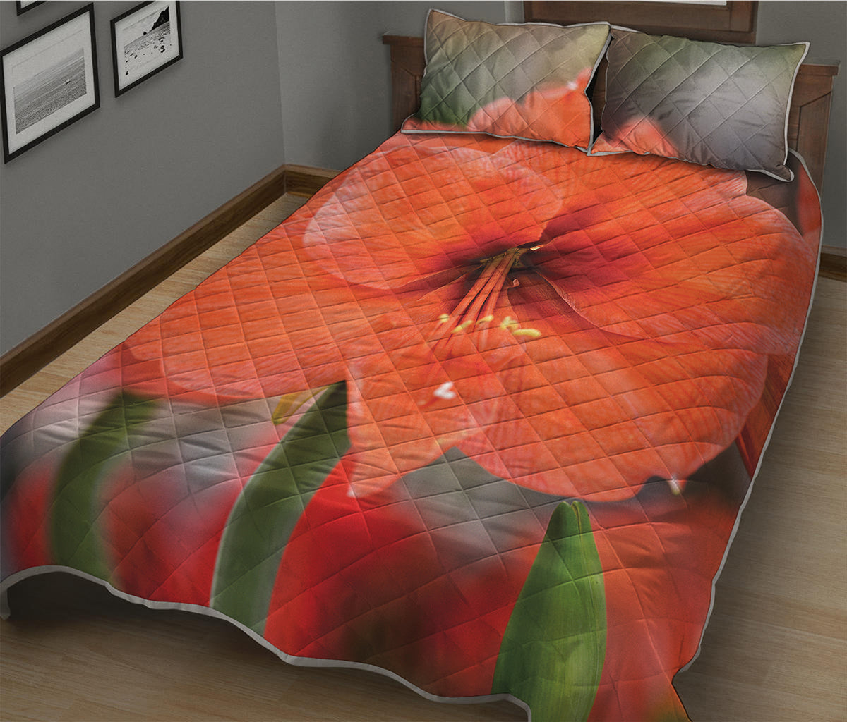 Orange Amaryllis Print Quilt Bed Set