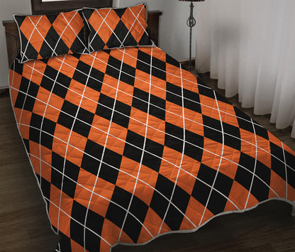 Orange And Black Argyle Print Quilt Bed Set