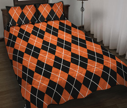 Orange And Black Argyle Print Quilt Bed Set