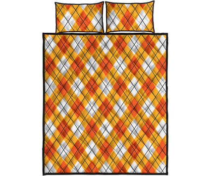 Orange And White Argyle Pattern Print Quilt Bed Set