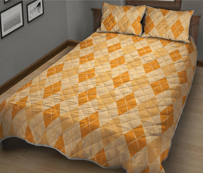 Orange Argyle Pattern Print Quilt Bed Set
