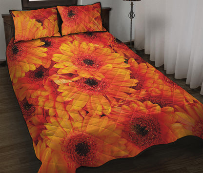 Orange Daisy Flower Print Quilt Bed Set