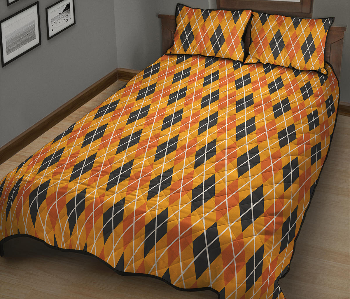 Orange Halloween Argyle Pattern Print Quilt Bed Set
