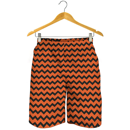 Orange Halloween Chevron Pattern Print Men's Shorts