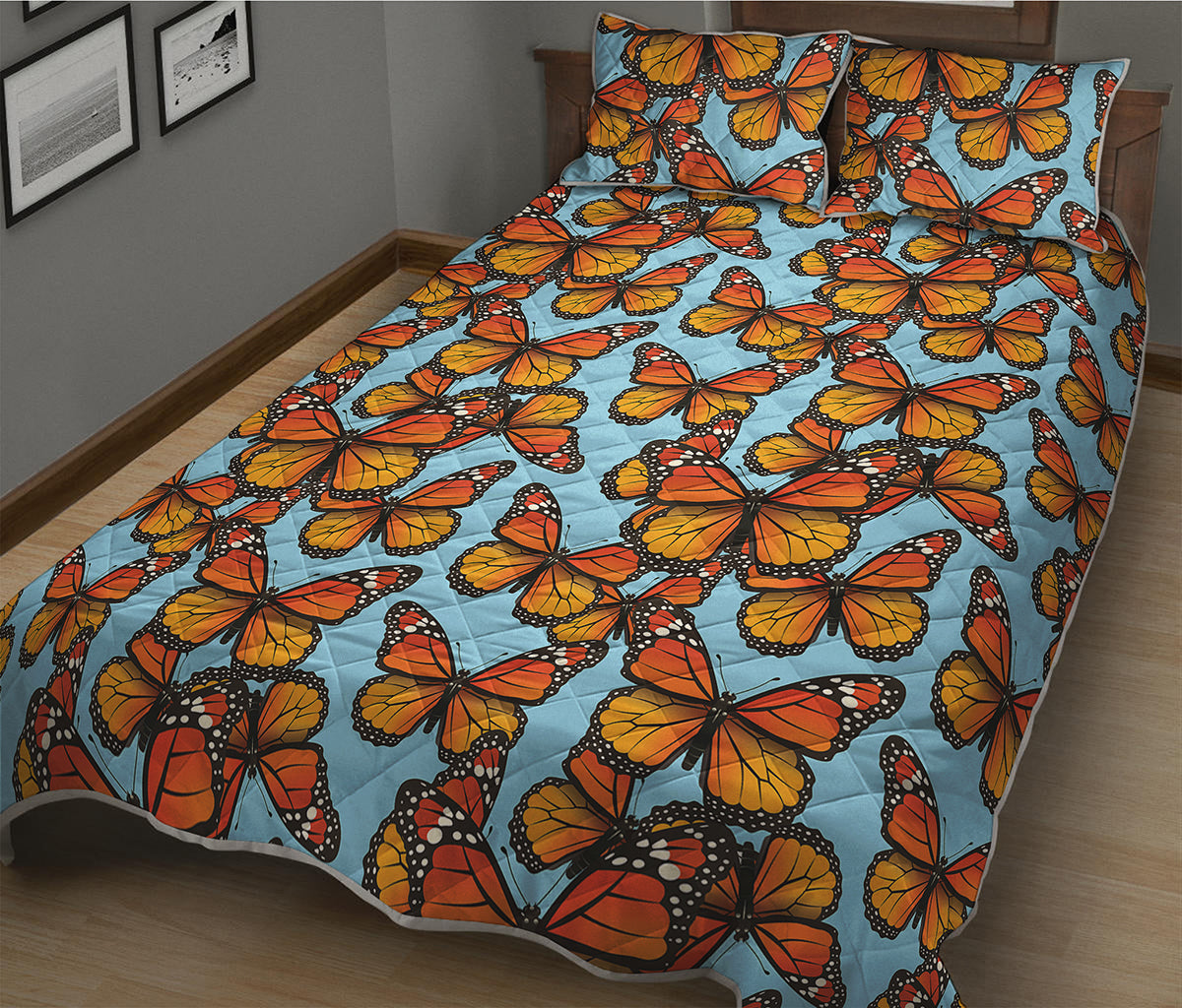Orange Monarch Butterflies Pattern Print Quilt Bed Set