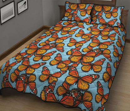 Orange Monarch Butterflies Pattern Print Quilt Bed Set