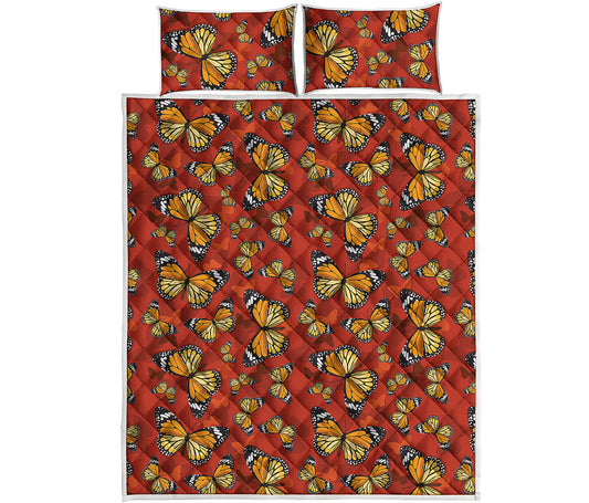 Orange Monarch Butterfly Print Quilt Bed Set
