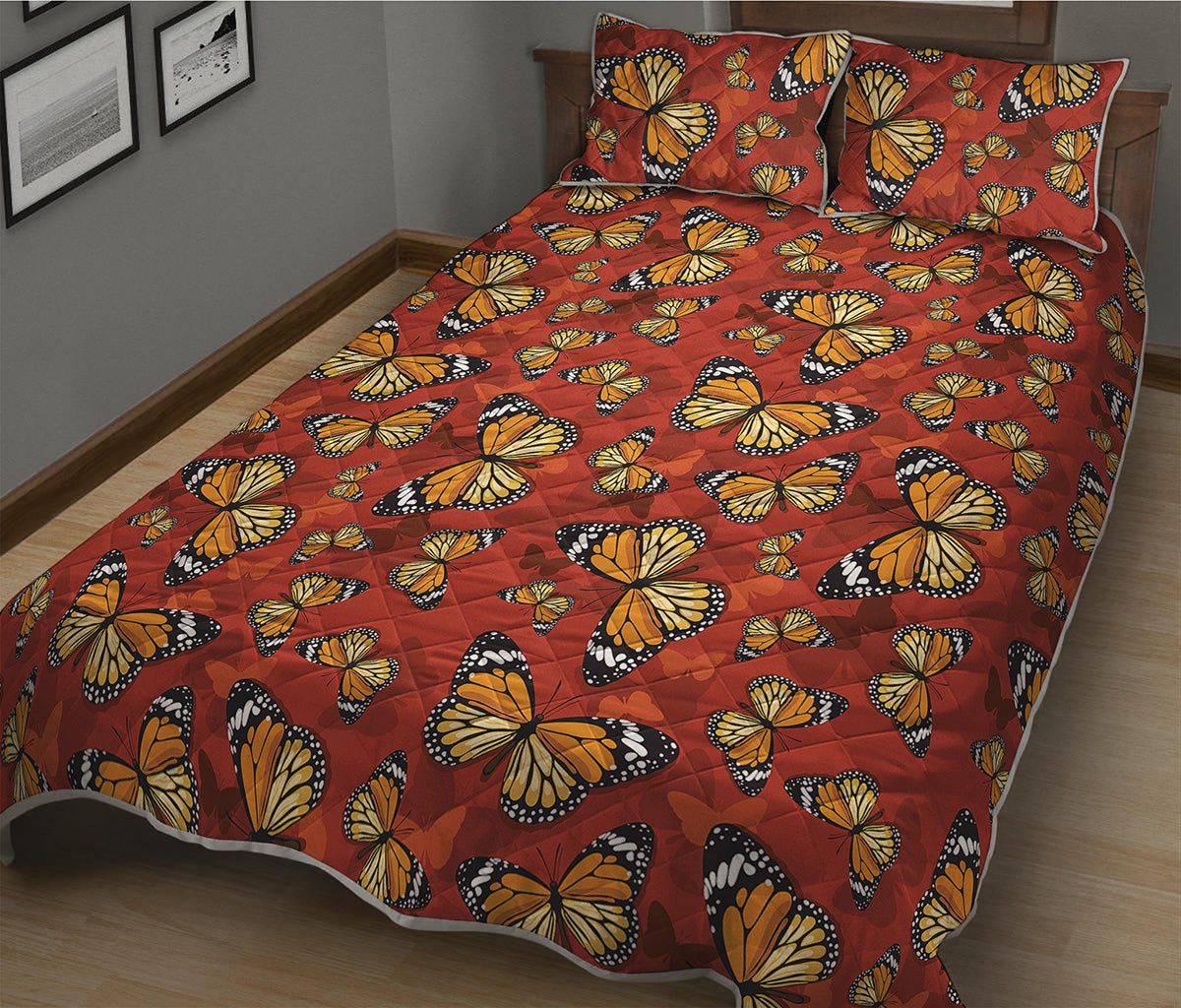 Orange Monarch Butterfly Print Quilt Bed Set