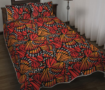 Orange Monarch Butterfly Wings Print Quilt Bed Set