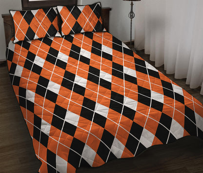 Orange White And Black Argyle Print Quilt Bed Set